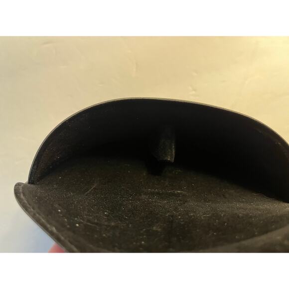 Ray Ban by Luxottica Black Sunglasses Case Only Belt Loop/Snap Closure - Picture 7 of 8